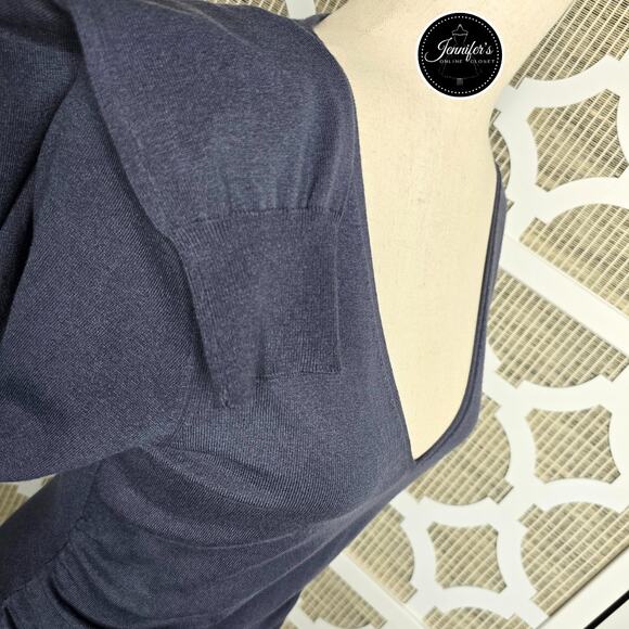 The Limited NWT Blue/Gray V-Neck Ruched Sides Long Sleeve Sweater Size Medium - Picture 7 of 13